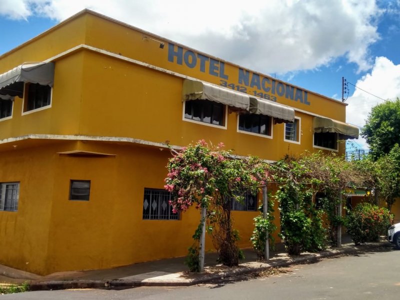 Hotel Em Campina Verde Mg